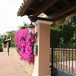 Villa Aries